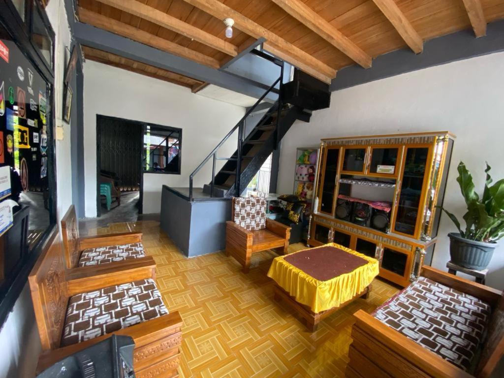 Krui Saejadi Surf And Stay 외부 사진